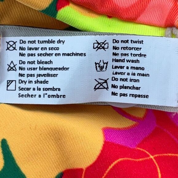 NWT Maaji Multicolor Aurora Crayon Flower Cutout One Piece Swimsuit Size 16 - Picture 8 of 8